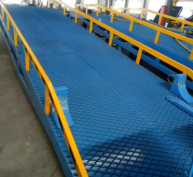 幸福路街道移动式液压登车桥